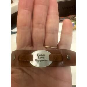 VINTAGE NEVER WORN DILLON ROGERS LEATHER & MOTHER OF PEARL PEACE LOVE BRACELET